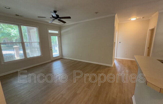 800 W SAVANNAH RDG RD
