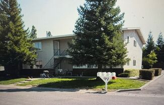 Spacious 2 bedroom, 2 bath 4 plex in Granite Bay