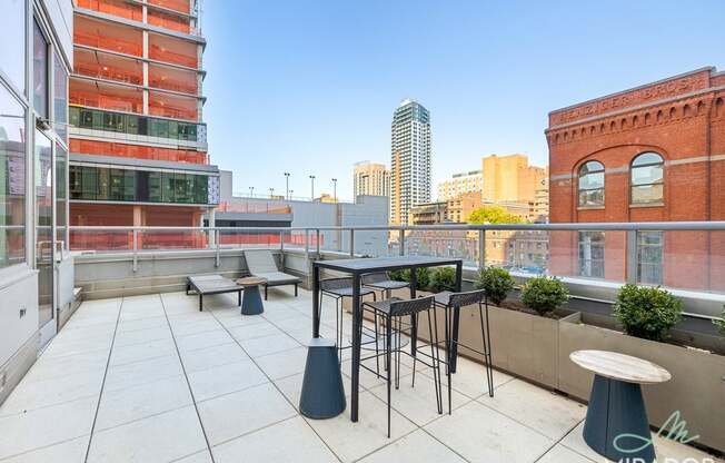 1 bed, 1 bath, $4,300, Unit 12C