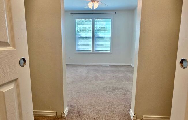 2 beds, 2 baths, $2,300, Unit Unit 1203