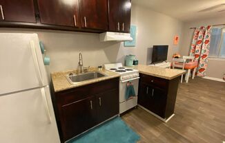 Suites on Sixth Apartments