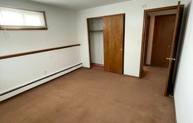 1 bed, 1 bath, 725 sqft, $1,150, Unit 1220-043