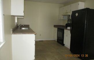 3 beds, 1.5 baths, $1,195