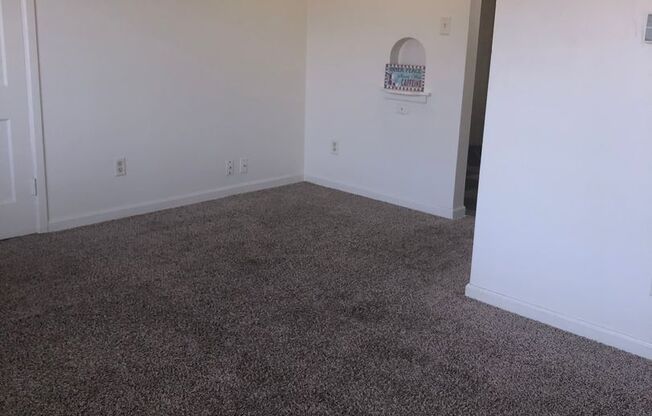 1 bed, 1 bath, 580 sqft, $655, Unit 1300-1607