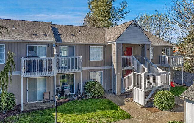 FOX HOLLOW APARTMENTS