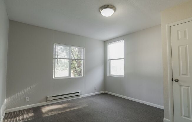 2 beds, 1 bath, 690 sqft, $2,800, Unit 200