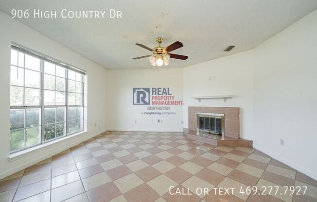 906 HIGH COUNTRY DR