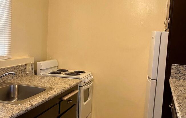 1 bed, 1 bath, 541 sqft, $1,645, Unit 1906-105