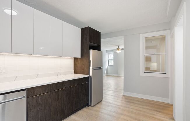 2 beds, 1 bath, 526 sqft, $2,250, Unit 2F