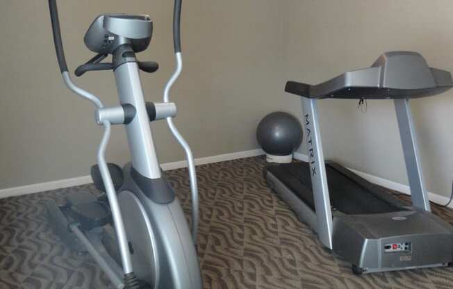Fitness Center With Updated Equipment at Madison at Green Valley Apartments, Henderson, Nevada