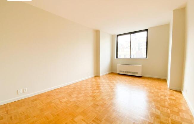 1 bed, 1 bath, 780 sqft, $5,000, Unit 7I