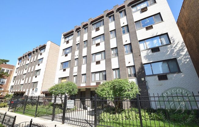 1 bed, 1 bath, 622 sqft, $1,850, Unit 501