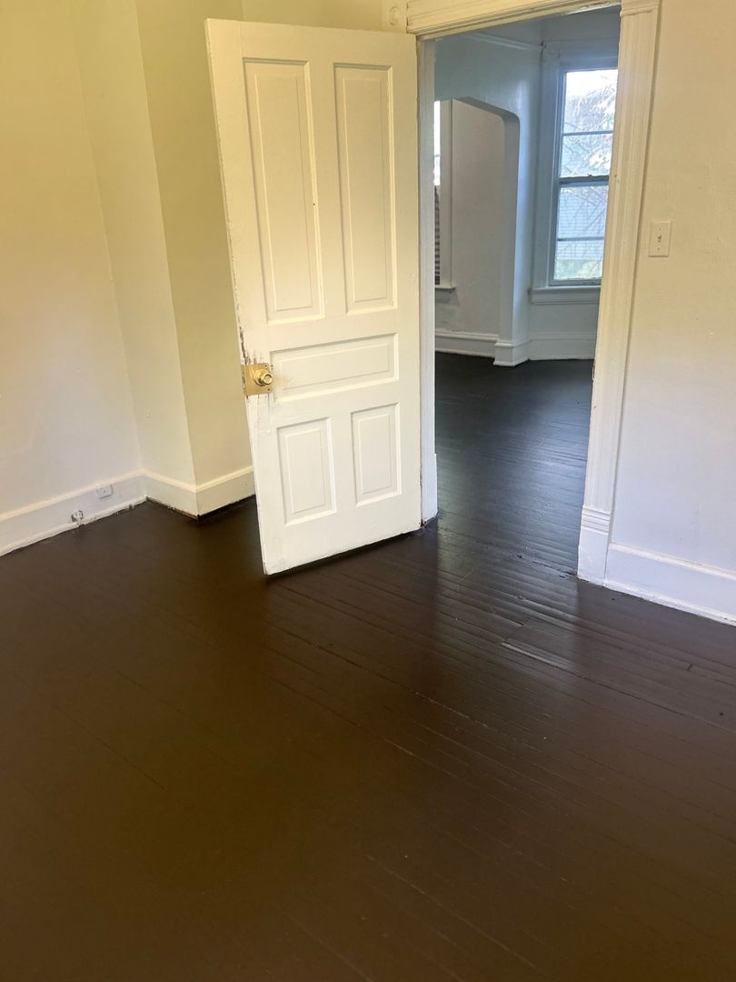 Comfortable 2BR Home – Low Deposit Program Available!