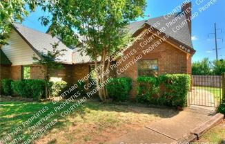 4018 NW 68