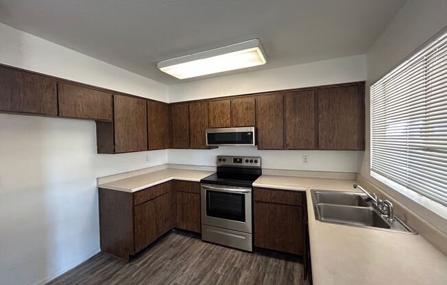 3 Bedroom 2 Bathroom Parkview North Home