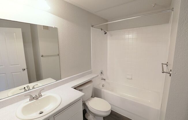 2 beds, 2 baths, 950 sqft, $1,236