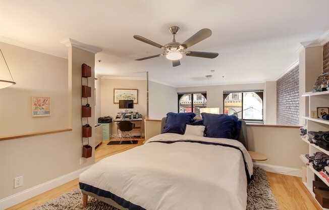 77 BLEECKER ST