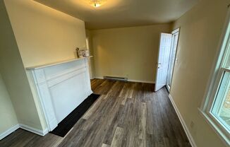 2 beds, 1 bath, $695