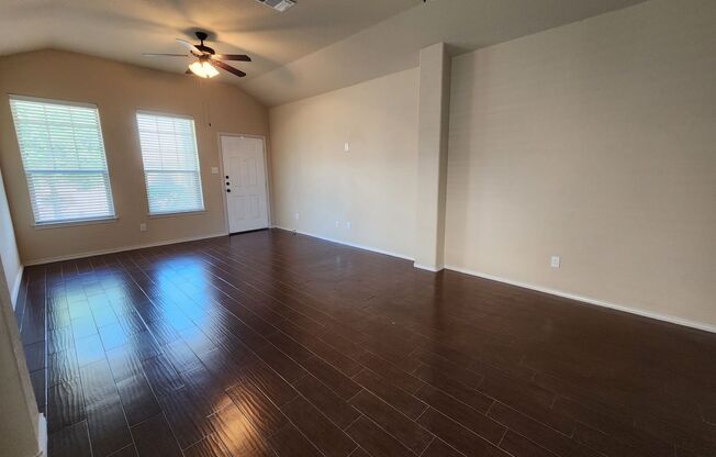3/2/2 at Creekside Crossing / Covered Front Porch / Fridge / Fenced in Yard / CISD