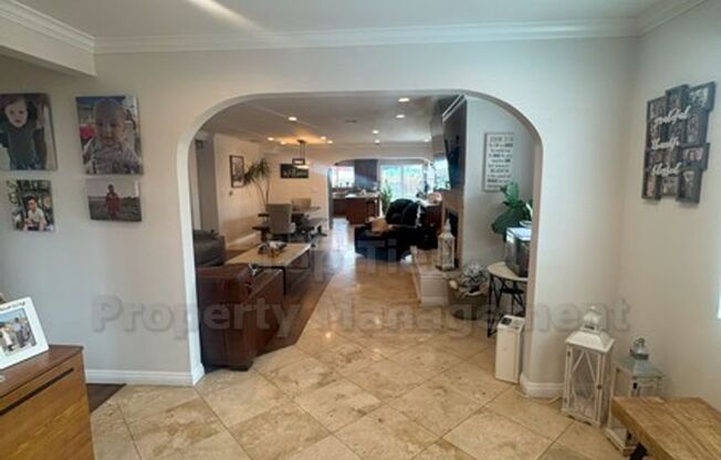 Beautiful Vista Home 3 bed / 3 bath / 1957 sqft with private pool and hot tub  - Available 09/01