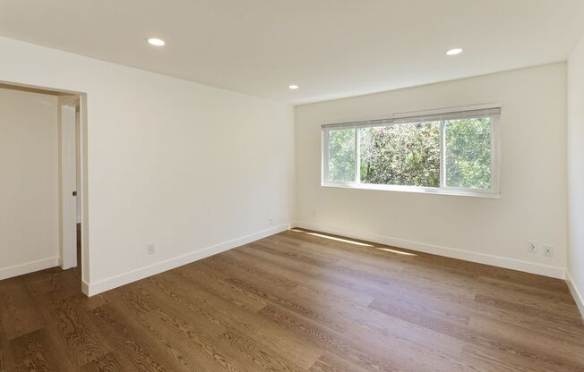 1 bed, 1 bath, 565 sqft, $2,095, Unit 210