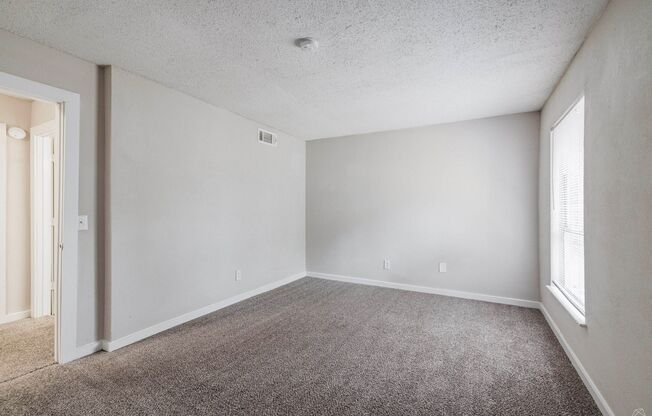 2 beds, 2.5 baths, 1,218 sqft, $1,395, Unit 2-22F