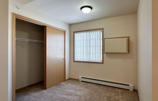 1 bed, 1 bath, 989 sqft, $1,285, Unit ML 515-10