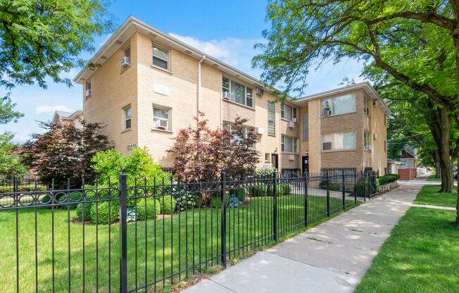3757-59 W. 59th St MOBILITY ZONE