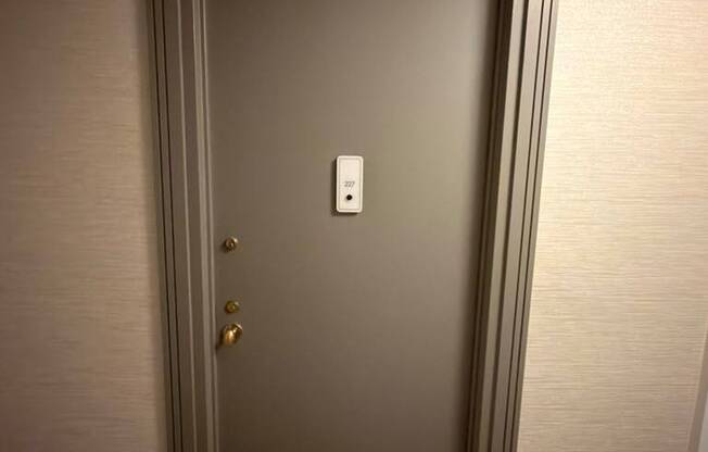 1 bed, 1.5 baths, 660 sqft, $6,500, Unit 227
