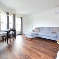 3 beds, 1 bath, $3,900, Unit 1A