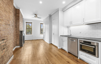 140 W 10 ST