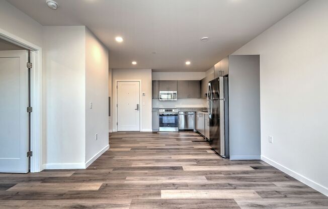 1 bed, 1 bath, 740 sqft, $2,200, Unit Apt 1203