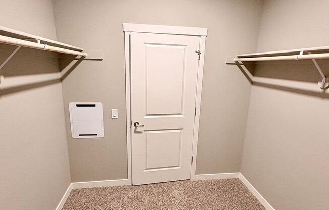 2 beds, 2 baths, 1,162 sqft, $2,215, Unit 227