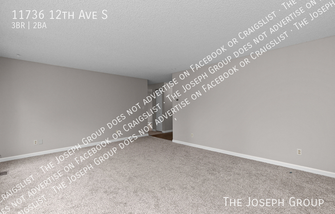 11736 12 AVE S