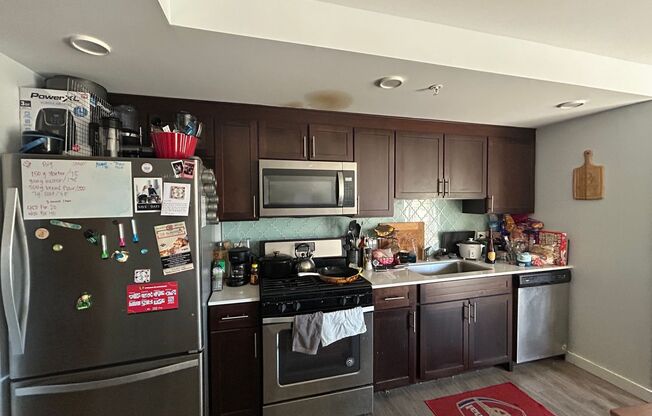 1 bed, 1 bath, 651 sqft, $2,100, Unit 802