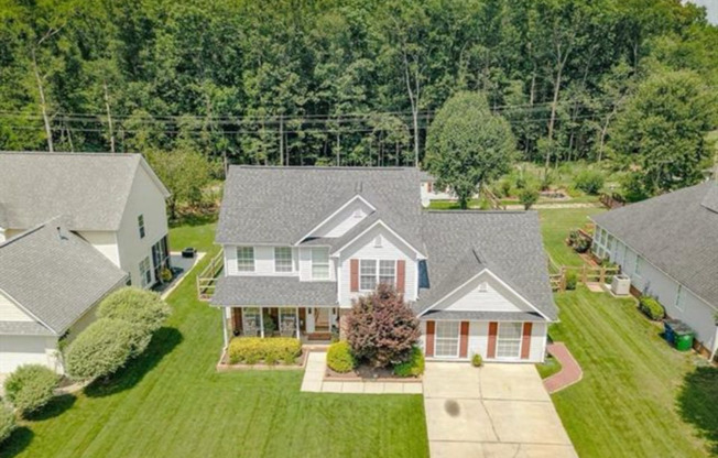 3131 LEICESTER DR