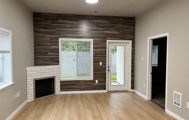 2 beds, 2 baths, 772 sqft, $1,650, Unit 4370 Tull Road - Unit 105