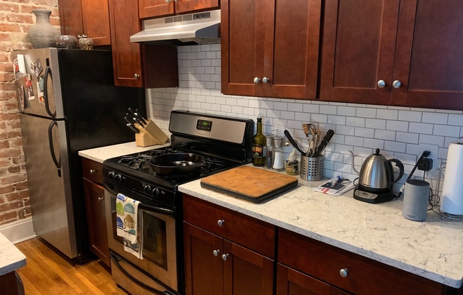 1 bed, 1 bath, $1,600