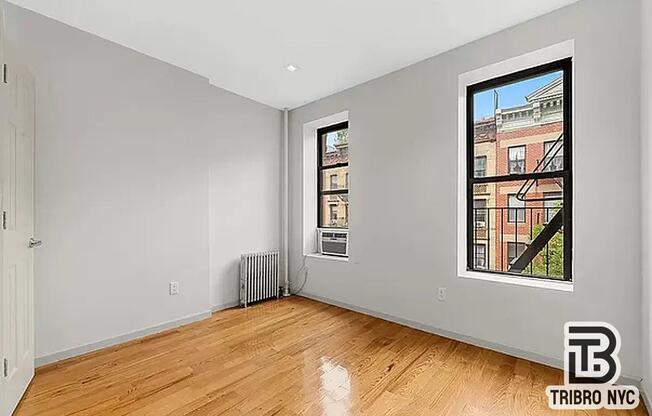 4 beds, 2 baths, $7,762, Unit 4