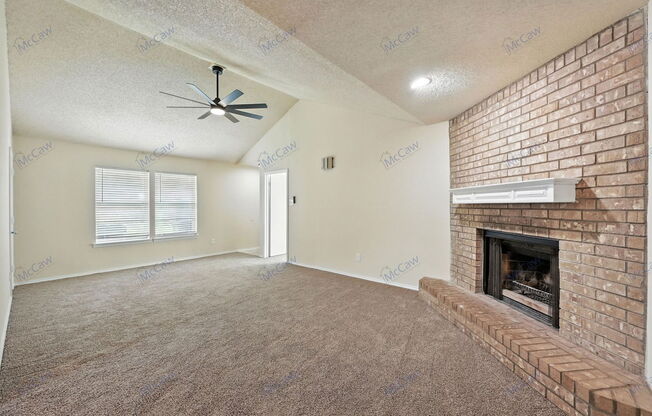 512 GUERIN DR