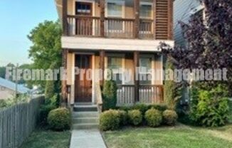 3 beds, 2.5 baths, $2,850, Unit A