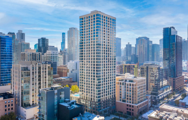 Studio, 1 bath, 450 sqft, $2,271, Unit 0705
