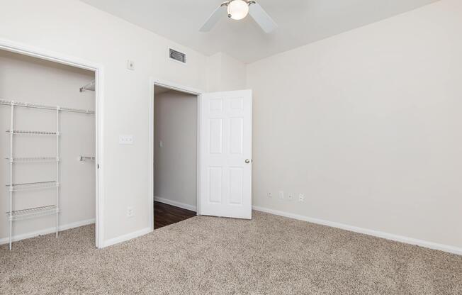 3 beds, 2 baths, 1,170 sqft, $1,957