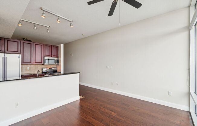 1 bed, 1 bath, $1,795, Unit Unit #808