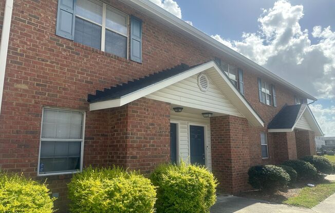 220 LANIER DR. STATESBORO