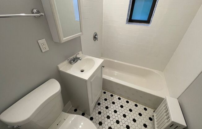 1 bed, 1 bath, 600 sqft, $1,359, Unit 5627 Rippey St. #B6