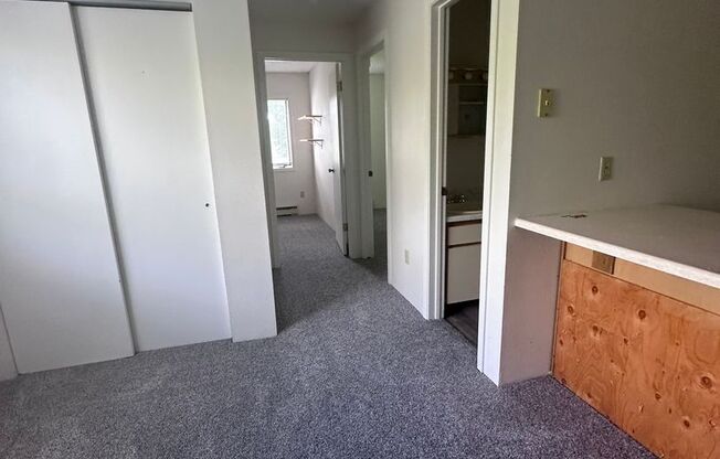 2 beds, 1 bath, 504 sqft, $1,350, Unit 1816-111