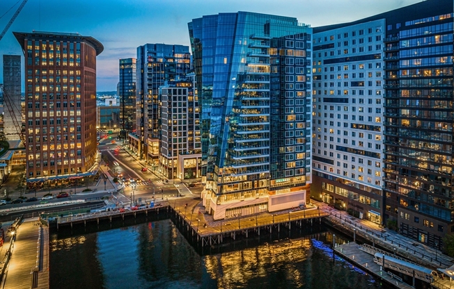 2 beds, 2.5 baths, 1,338 sqft, $12,500, Unit 17C