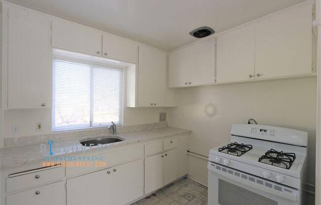 2 beds, 1 bath, 750 sqft, $2,100, Unit #5