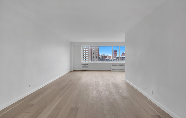 1 bed, 1 bath, 579 sqft, $3,800, Unit 14E